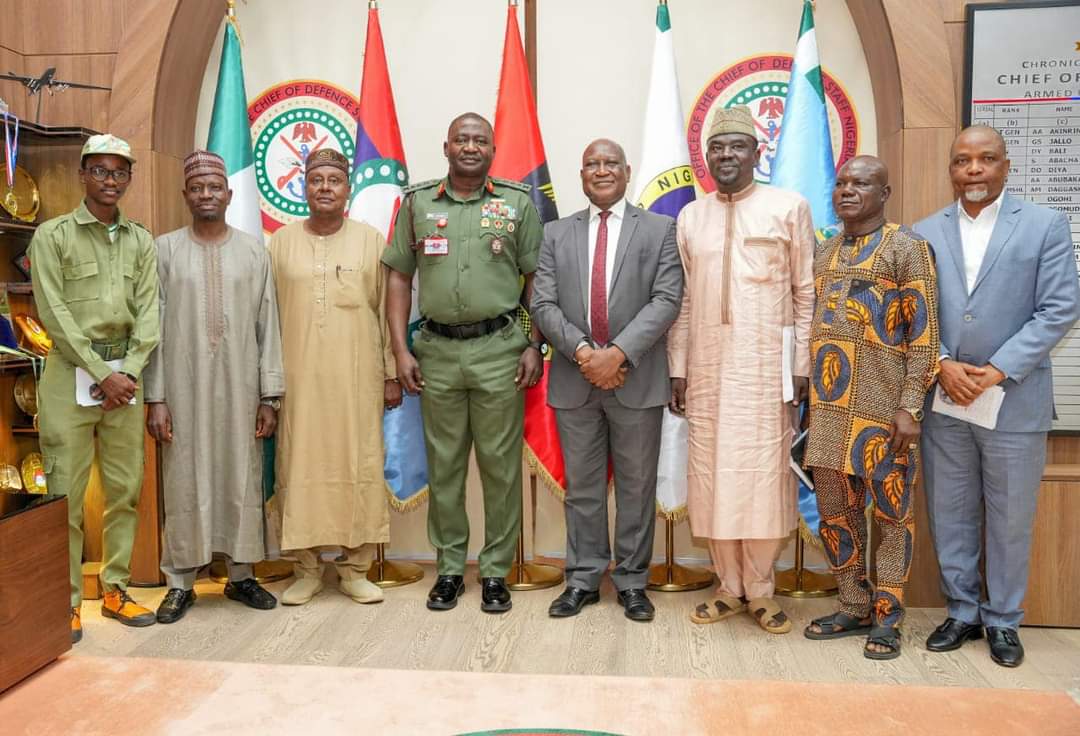 DHQ, CCC Partner on Effective Crisis Communications, Civil-Military Relations