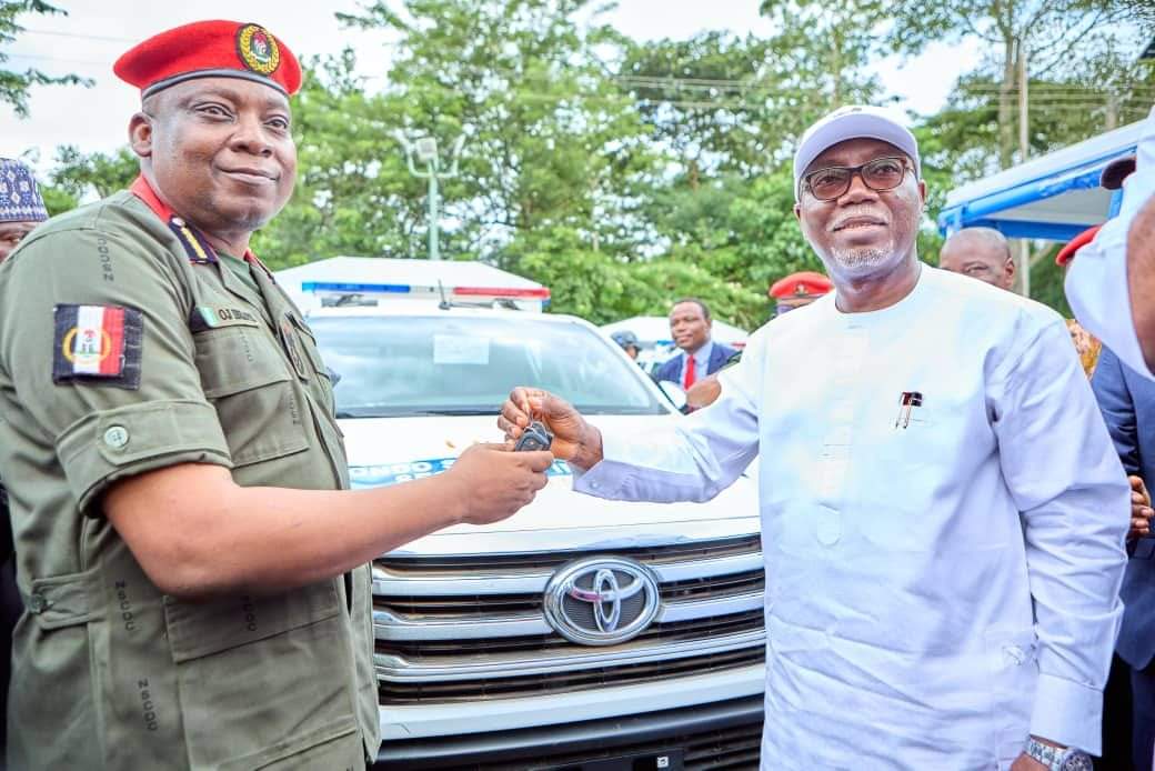 NSCDC ONDO GETS VEHICLES AS GOV AIYEDATIWA PRESENTS OPERATIONAL VEHICLES TO SECURITY AGENCIES IN ONDO STATE 