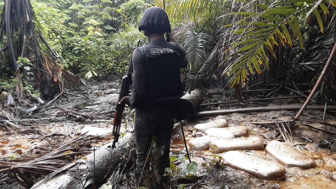 OIL THEFT: NSCDC COMMANDANT GENERAL SPECIAL INTELLIGENCE SQUAD IMPOUNDS 2 VEHICLES, 50,000 LITRES OF AGO FOILS ILLEGAL BUNKERING IN ABIA STATE