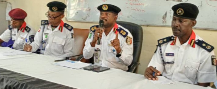 KANO NSCDC COMMANDANT, LAWAL FALALA CONVENES A STRATEGIC MEETING WITH THE MANAGEMENT AHEAD OF PLANNED PROTEST IN KANO