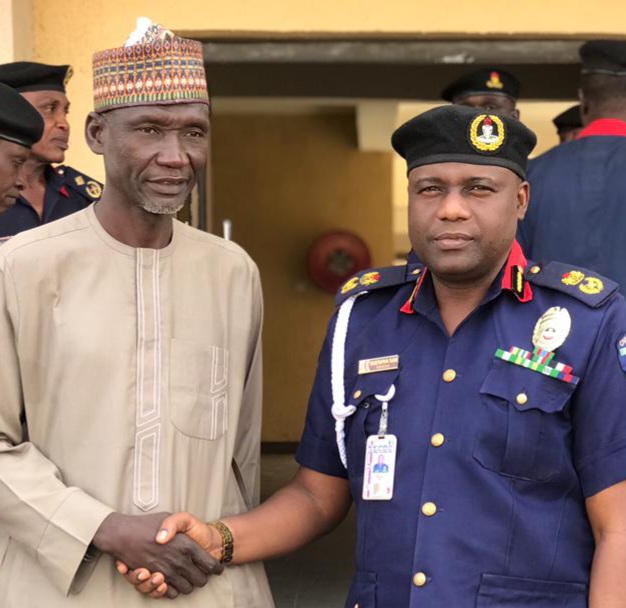 NEW EXECUTIVES OF ASSOCIATION OF MOTOR DEALERS OF NIGERIA (AMDON) ZAMFARA STATE CHAPTER PAYS  FAMILIARIZATION VISIT TO ZAMFARA NSCDC  COMMAND