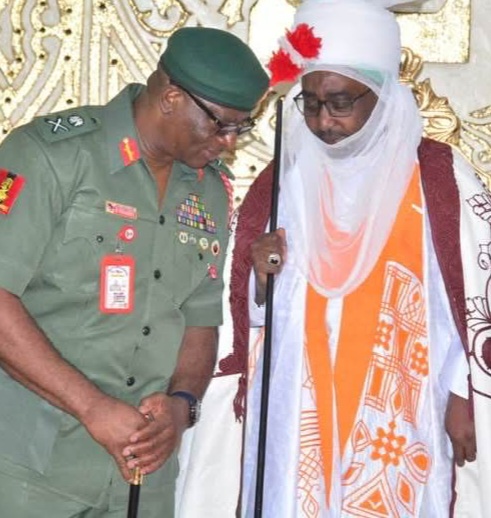 THE COMMANDANT DEPOT NIGERIAN ARMY MAJOR GENERAL AB MOHAMMED PAYS HOMAGE TO THE EMIR OF ZAZZAU ON ASSUMPTION OF OFFICE