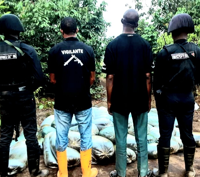 NSCDC CG’S SIS ARRESTS TWO FOR CRUDE OIL THEFT,RECOVERS EXIBITS