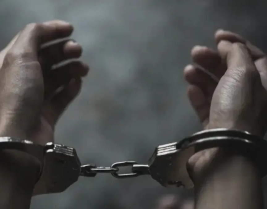 Vigilante arrest suspected car thief in Delta