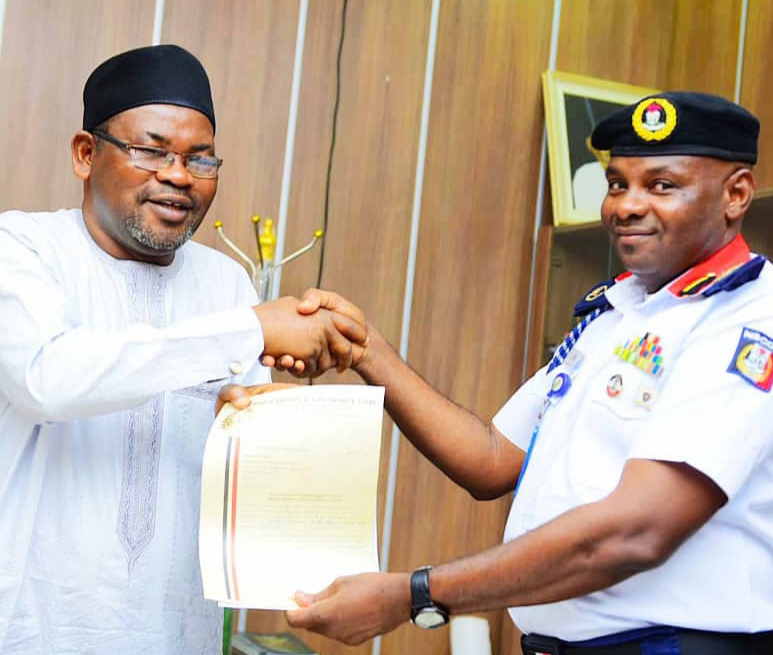 COMMANDANT JIBRIN IDRIS VISITS SECRETARY TO THE STATE GOVERNMENT