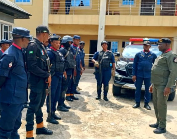 PRESIDENT BOLA TINUBU’S VISIT: COMMANDANT BAKSHAR MAKES STRATEGIC DEPLOYMENT, NSCDC CONDUCTS SHOW OF FORCE