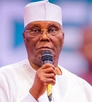 Atiku Ya Soki Gwamnatin Tarayya, Yace Sako ’Yan Matan Kebbi Ba Dalilin Murna Ba