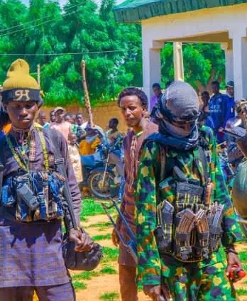 ’Yan Bindiga Sun Sace Mace Mai Juna Biyu da Wasu a Jihar Neja da FCT Yayin Karuwar Hare-hare