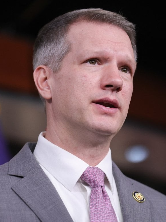 DAN MAJALISAR AMURKA YA NEMI GWAMNATIN TARAYYA TA DAKILE TASHIN HANKALI A TSAKININ NAJERIYA, TA KWACE MAKAMAN MAYAKAN DA KE ADDABAR YANKIN