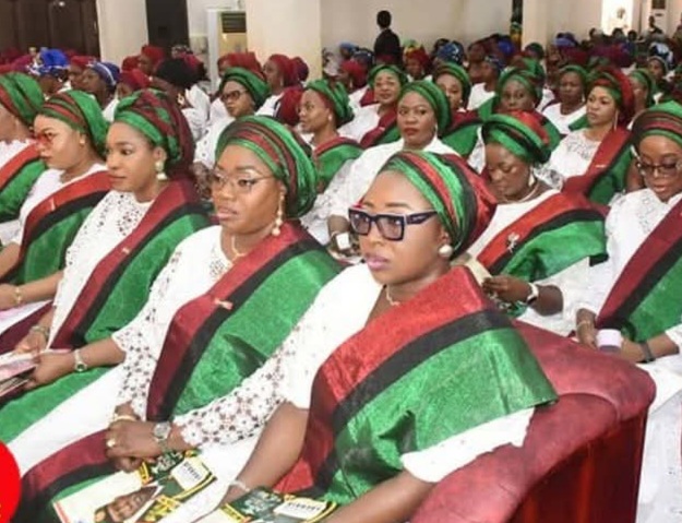 Shugabannin Sojojin Najeriya sun Yi Bikin Kafaɗaɗɗen Girmamawa ga Marigayi Lt‑Gen Taoreed Abiodun Lagbaja a Ranar Tunawa da Shekara Daya