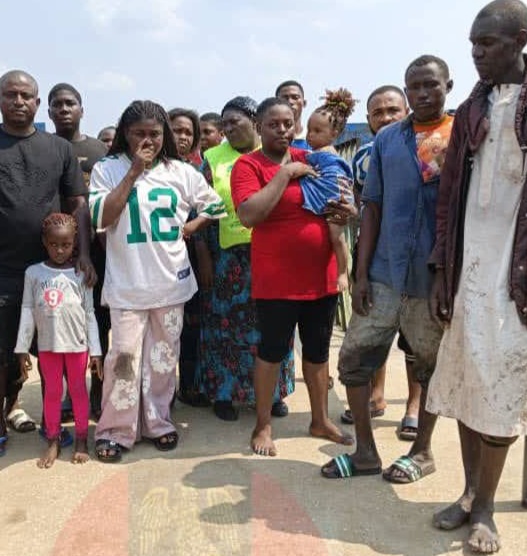 Nigerian Army Troops Rescue 18 Passengers from Hijacked Boat on Nigeria–Cameroon RouteNews Story: