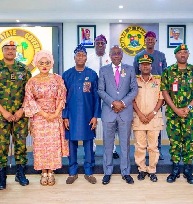 Sanwo-Olu Donates ₦100m, Houses, Vehicles to Lagos Military Veterans