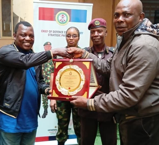 VGN Honours Armed Forces Radio Journalist for Excellence in Security ReportingWriting