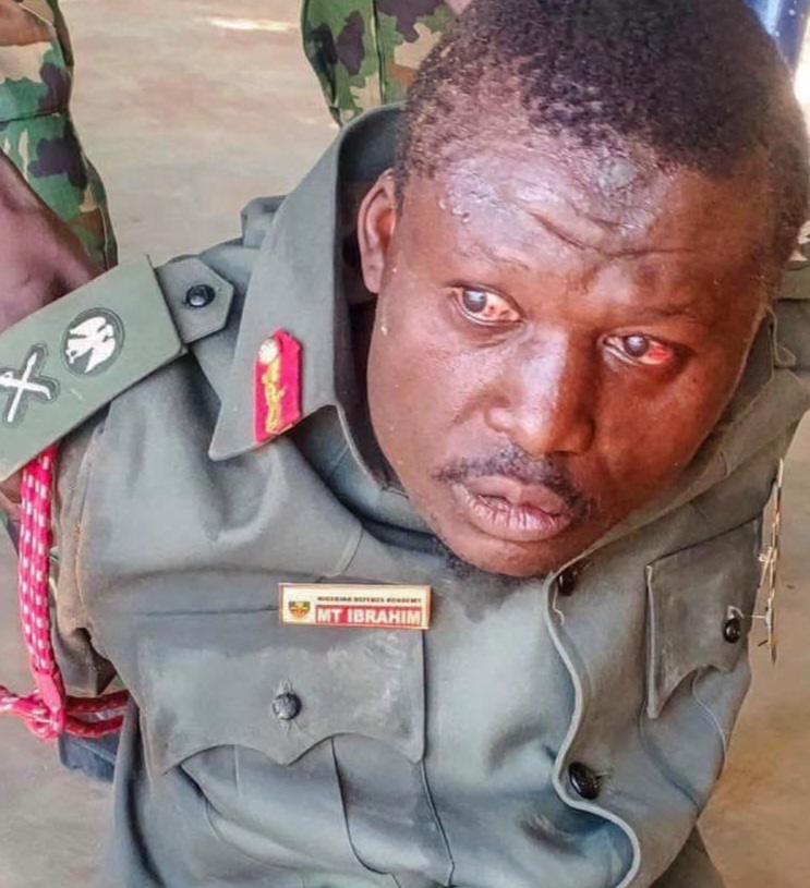 FAKE MAJOR GENERAL ARRESTED IN KADUNA AS TROOPS NAB HIGH-RANK MILITARY IMPERSONATOR