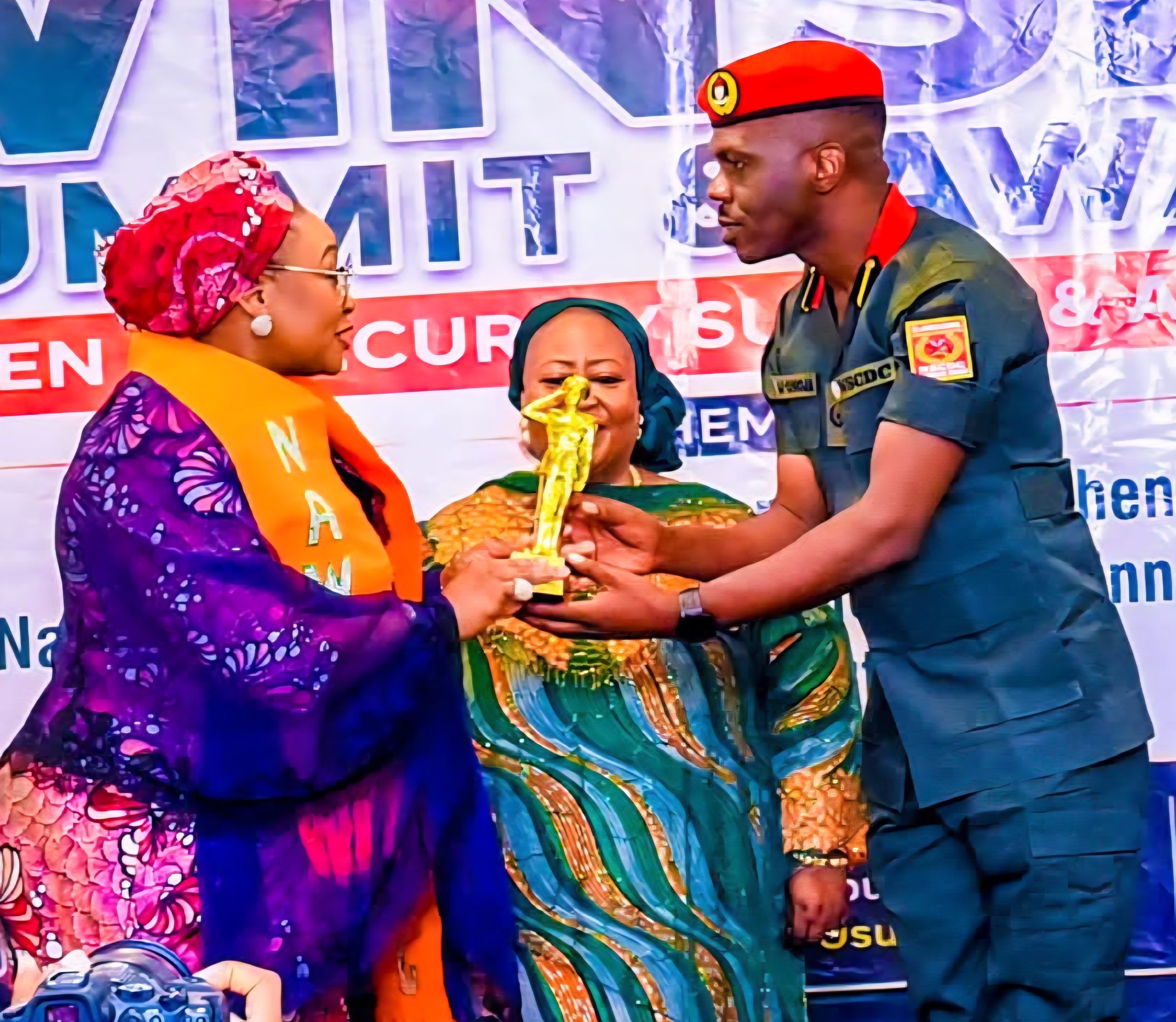 NAWOJ Honours Mining Marshals Commander Onoja with Transformational Leadership Award