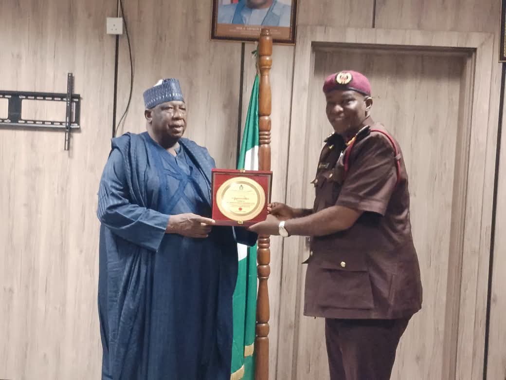 PSC Chairman Receives VGN Commander General, Assures Commission’s Support for Community Policing Efforts
