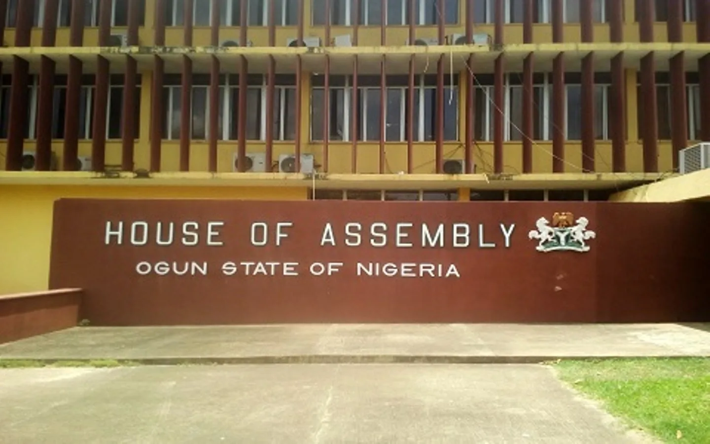 Ogun Assembly Backs State Police, Passes Resolution on Constitutional Amendment